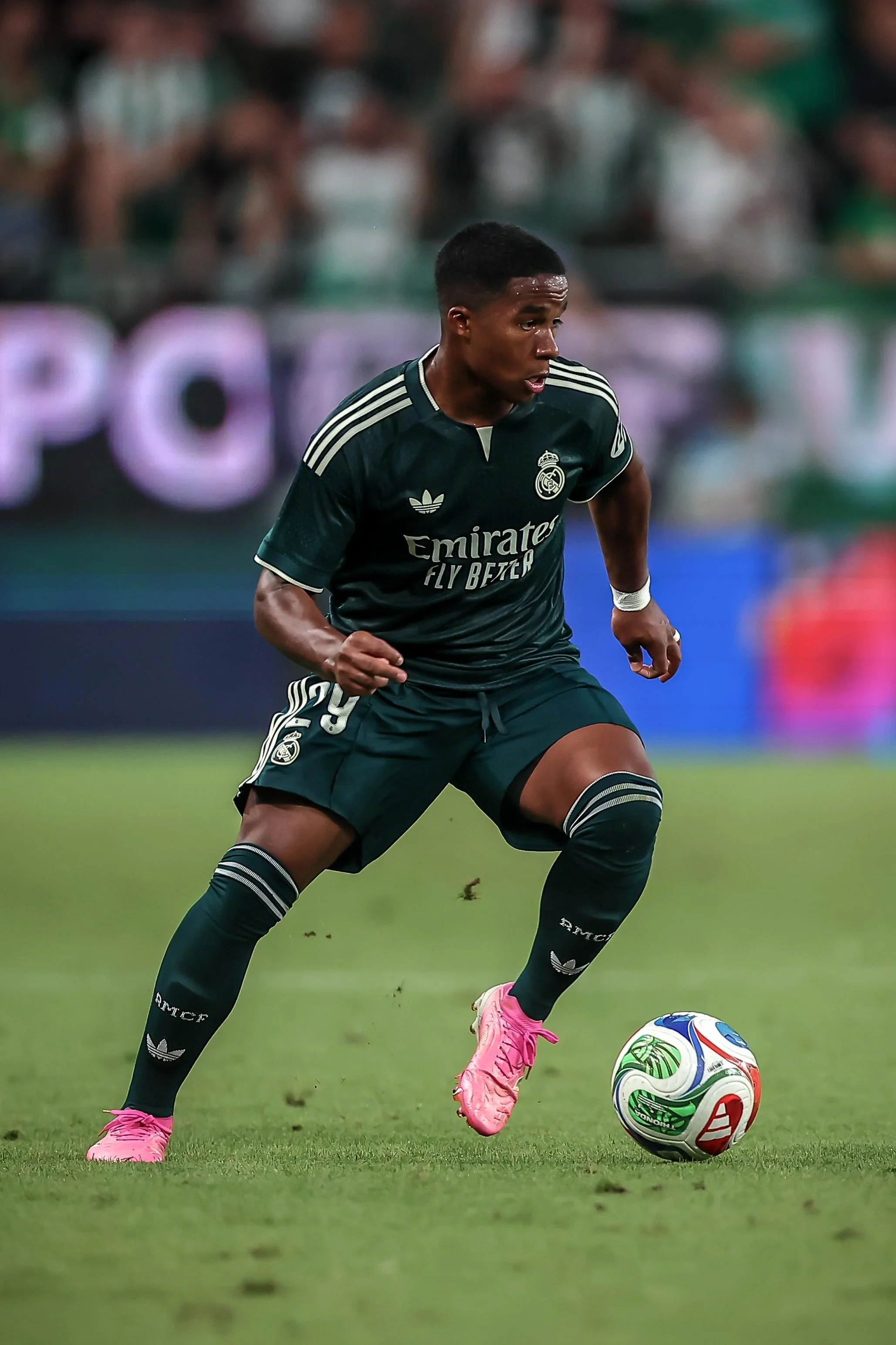 Endrick's Future: Roma and Aston Villa Pursue Loan Agreement from Real Madrid